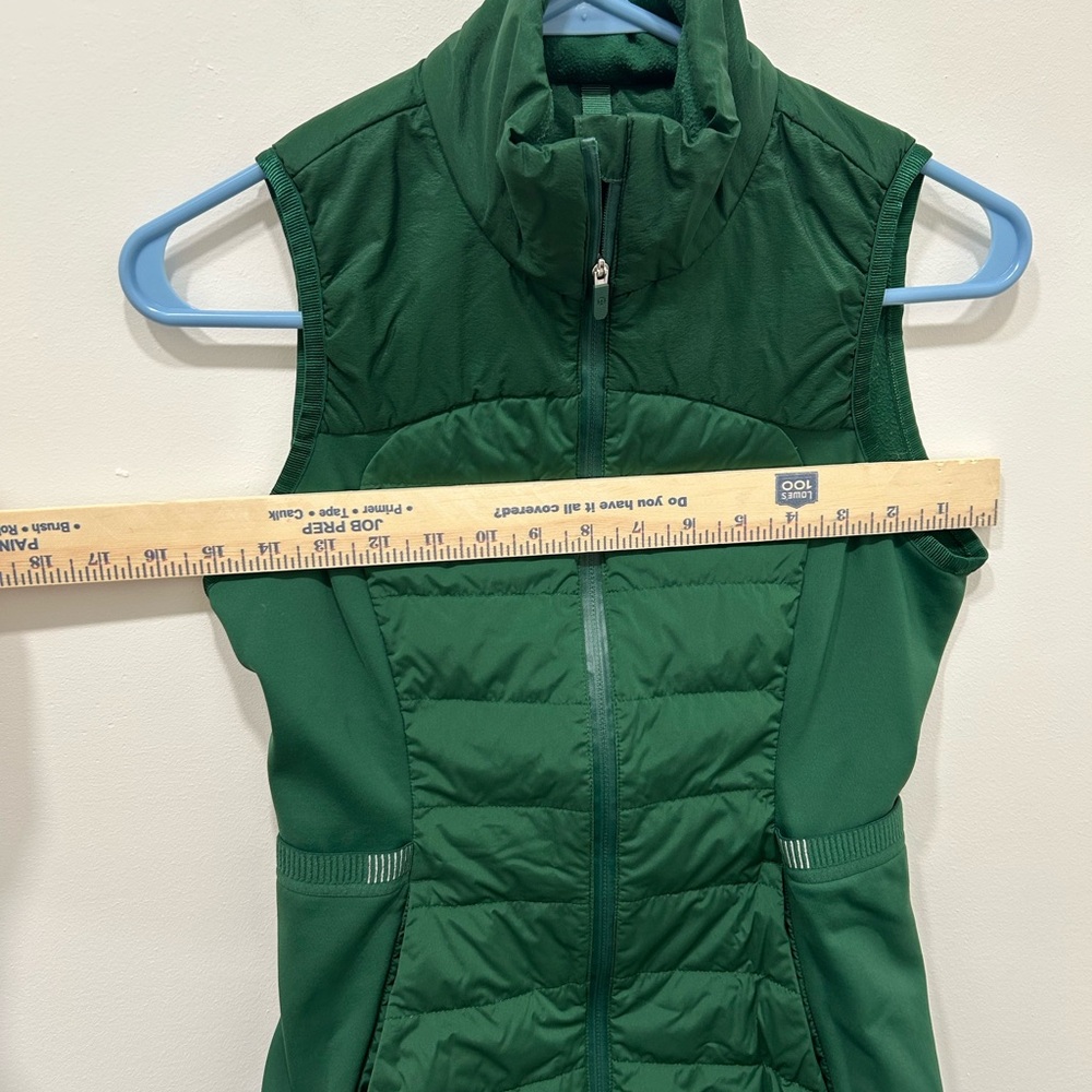 Lululemon Vest Down For It All Size 4 Everglade Green 100% Down Full Zip - Picture 7 of 10